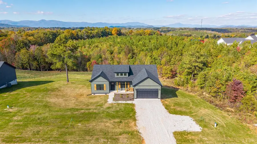 211 Fox Hall Drive, Amherst, VA 24521 - #3