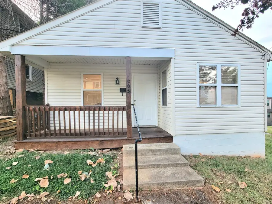 1005 4th Street, Lynchburg, VA 24504 - #2