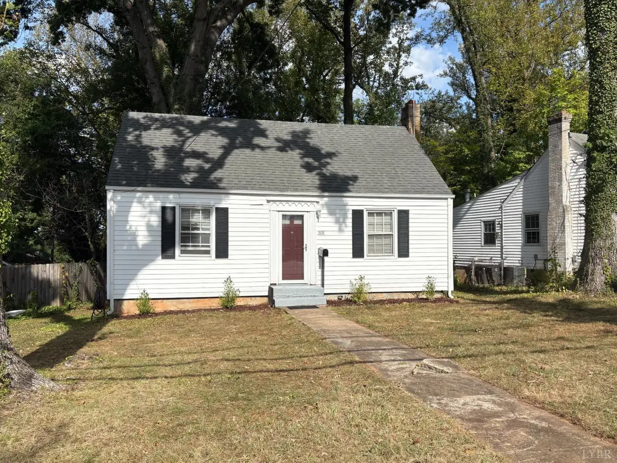 208 Perrymont Avenue, Lynchburg, VA 24502 - #1