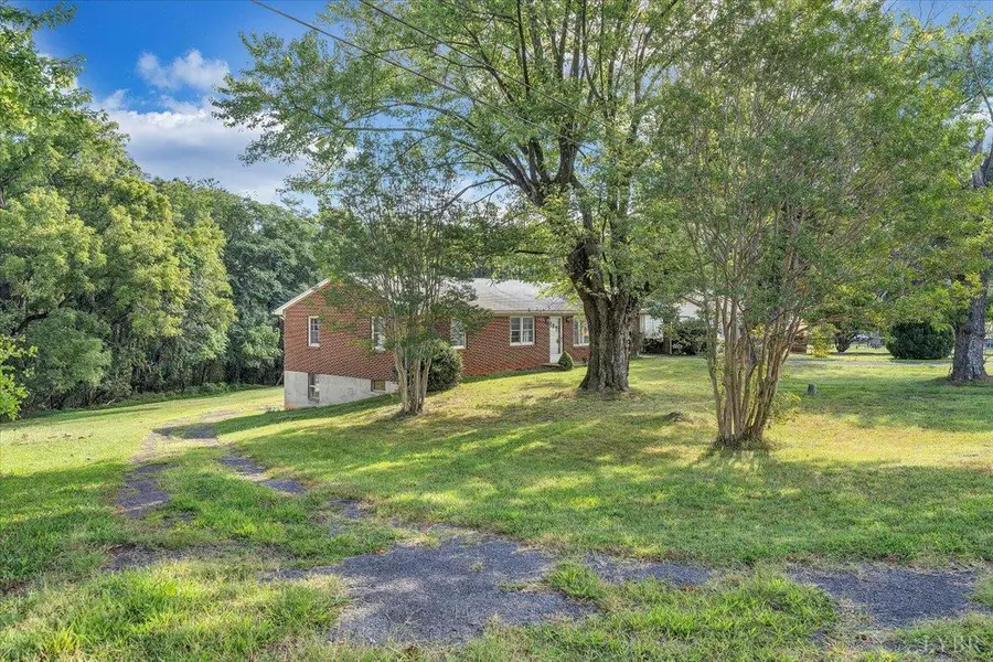 1016 Greenfield Road, Bedford, VA 24523 - #2