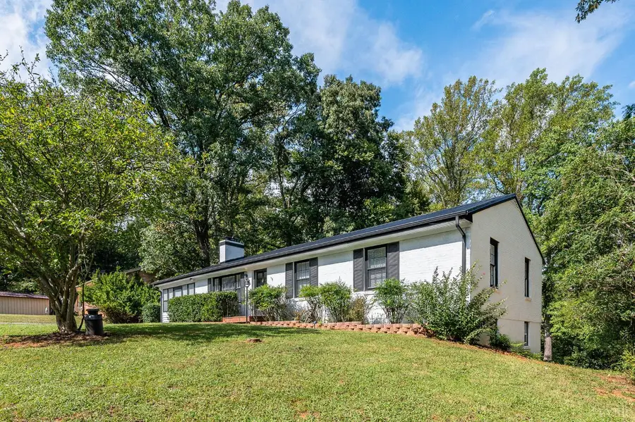 153 Lamont Circle, Madison Heights, VA 24572 - #2