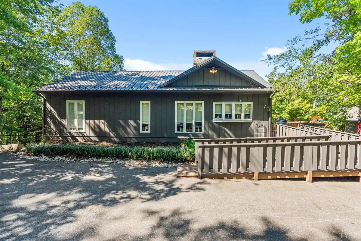 975 Kingswood Lane, Lynchburg, VA 24504 - #1