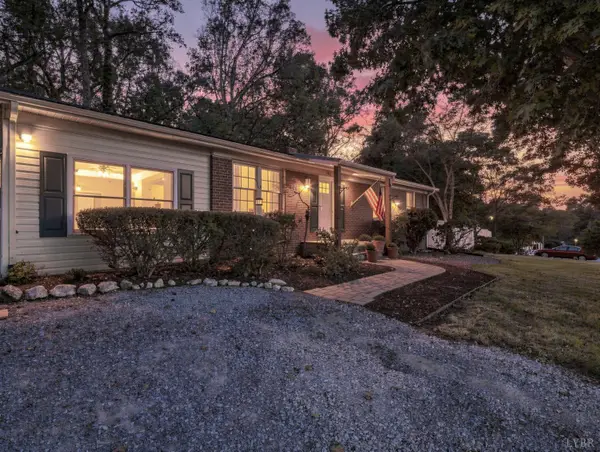 1717 Rainbow Forest Dr, Lynchburg, VA 24502