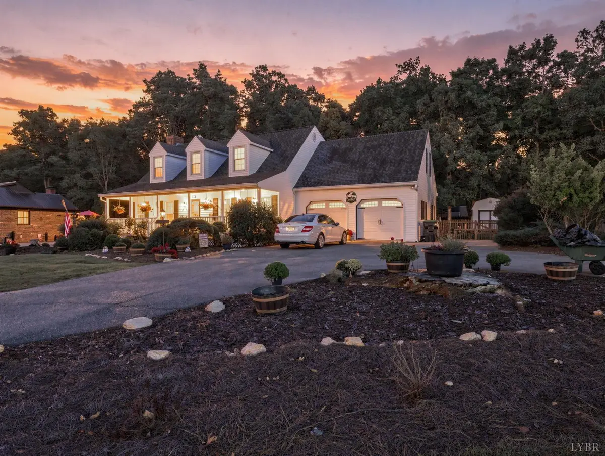 1155 Abbey Place, Forest, VA 24551 - #1