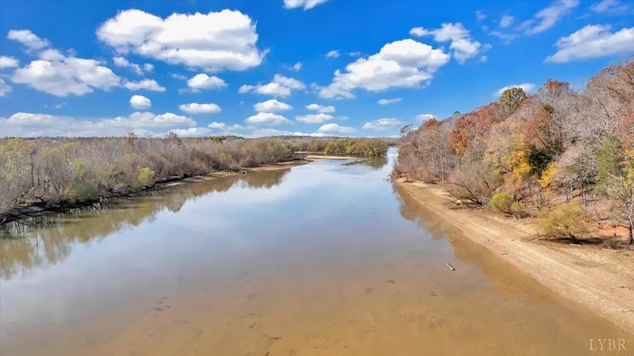 5050 Falkland Road, Scottsburg, VA 24589 - #3