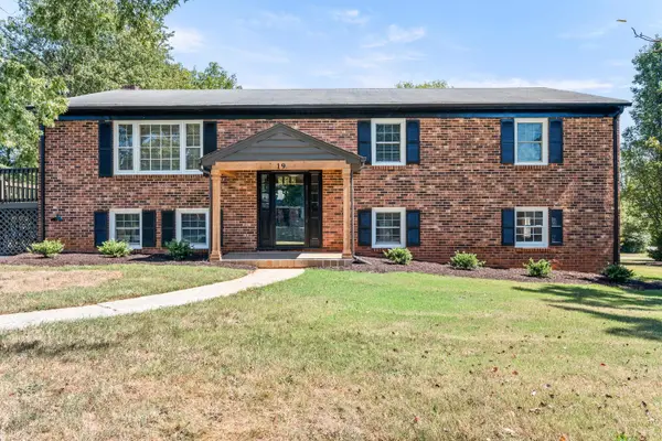 19 Mistletoe Drive, Forest, VA 24551