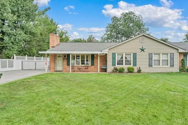 110 Hart Drive, Salem, VA 24153