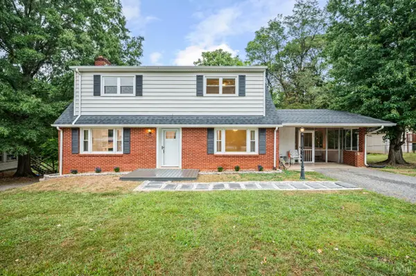126 Walton Drive, Lynchburg, VA 24502