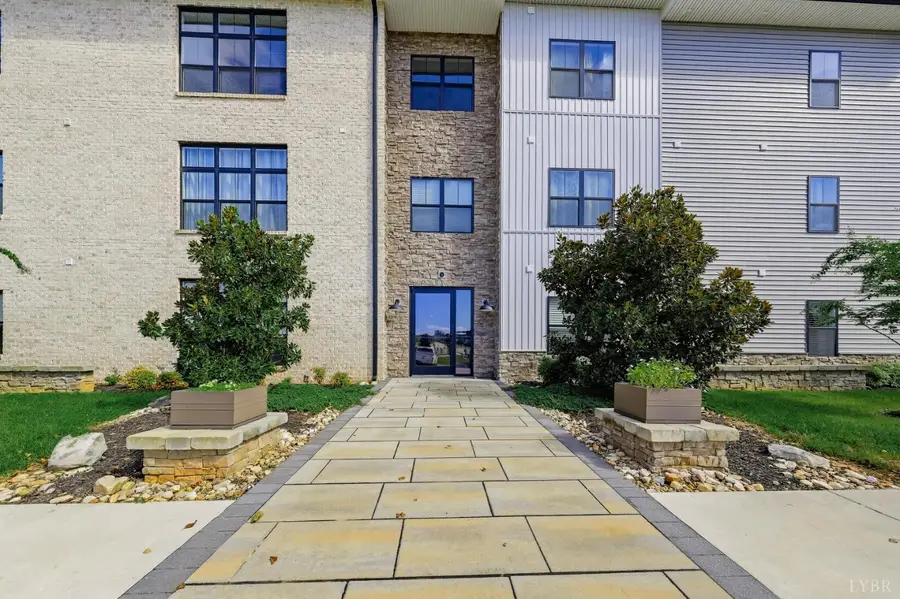 1300 Stoney Ridge Boulevard #108, Forest, VA 24551 - #2