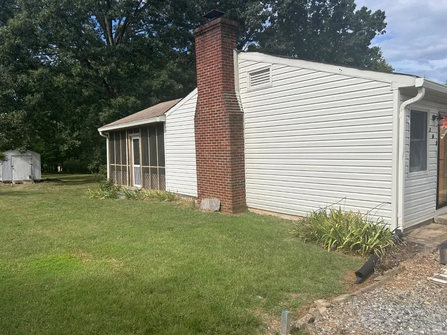 162 Woodland Drive, Madison Heights, VA 24572 - #2