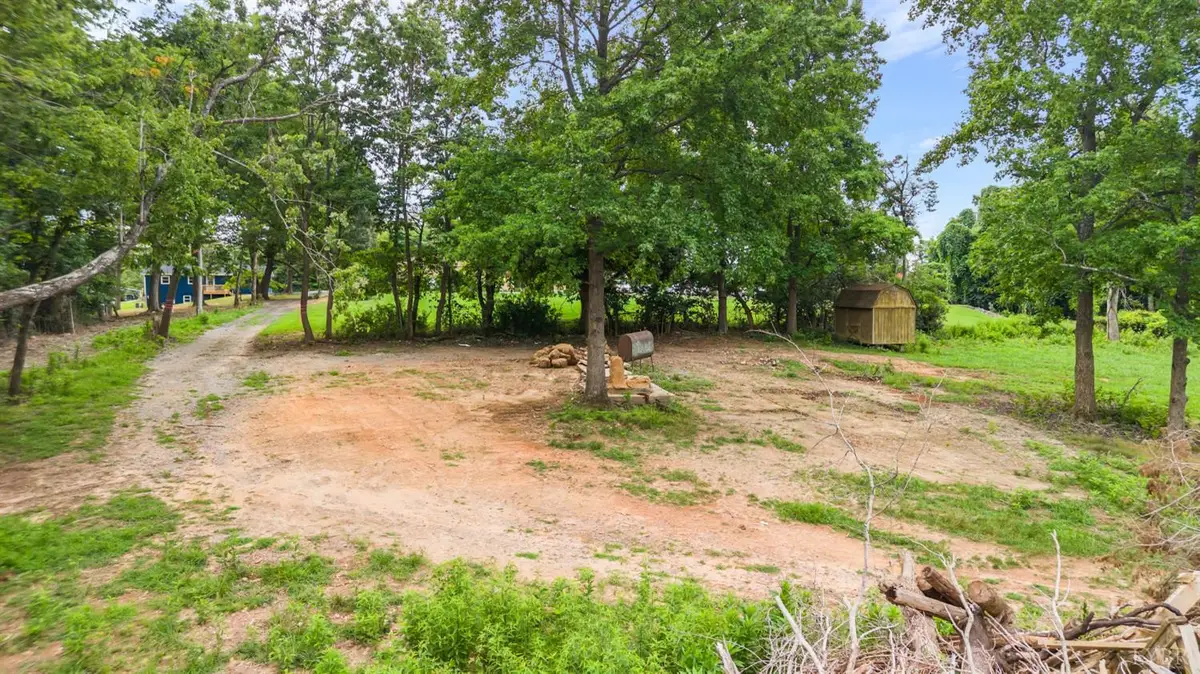 1520 Link, Bedford, VA 24523 - #1