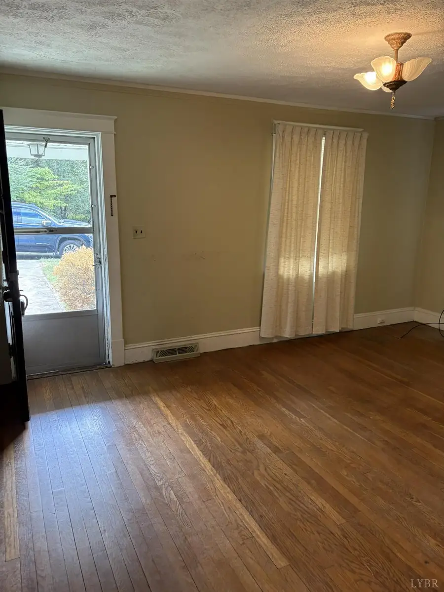 2221 King Street, Lynchburg, VA 24501 - #2