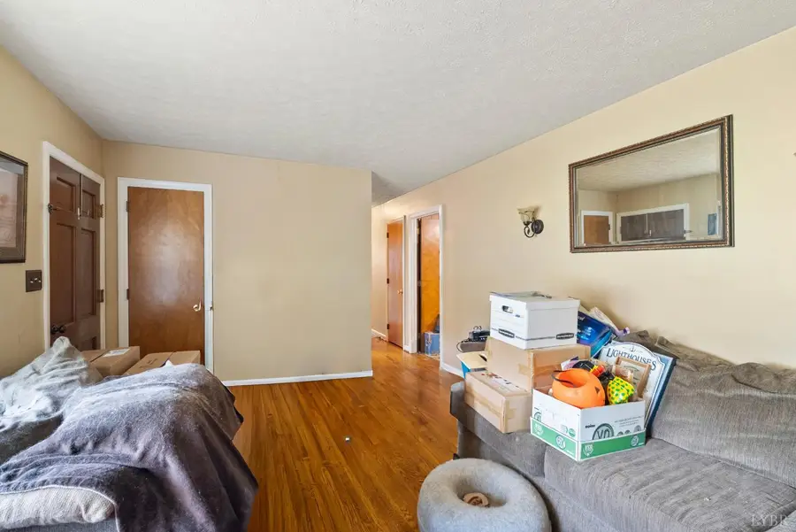 542 Dixie Airport Rd, Madison Heights, VA 24572 - #3