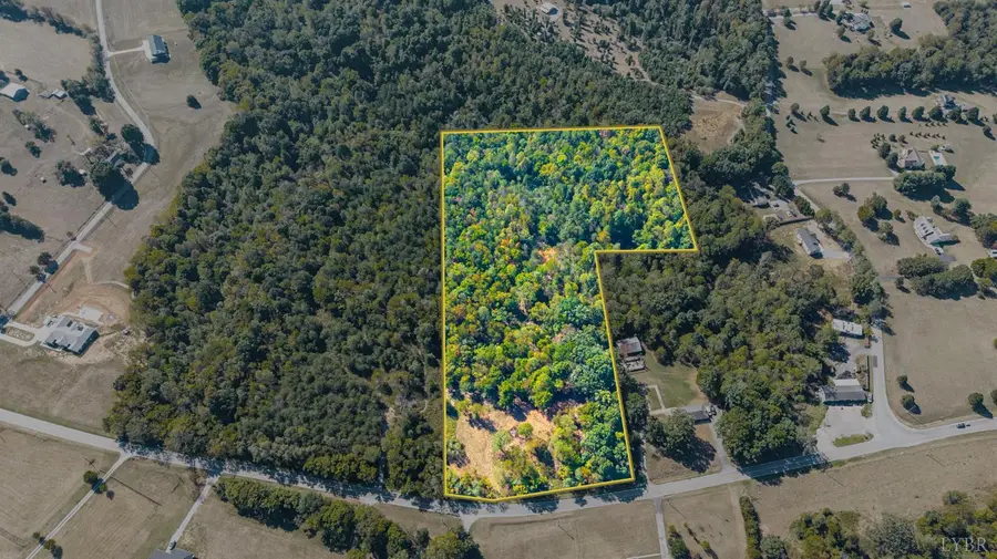 1 Falling Creek Road, Bedford, VA 24523 - #2