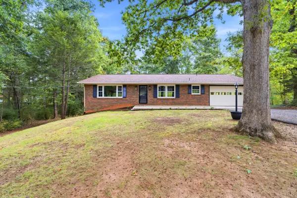 619 Spring Street, Hurt, VA 24563