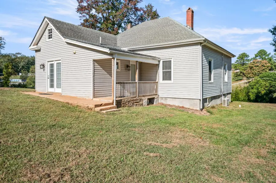 1697 S Amherst Highway, Amherst, VA 24521 - #3
