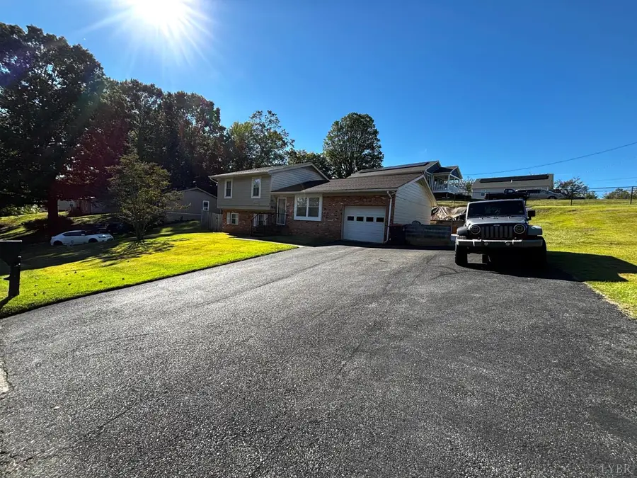 108 Dogwood Street, Amherst, VA 24521 - #2