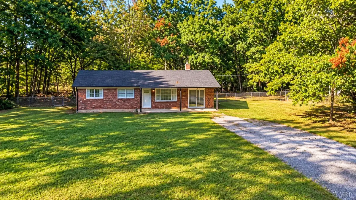 2097 Shula, Hurt, VA 24563 - #1