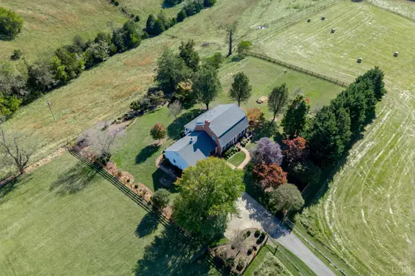 1687 Pilgrim Road, Goode, VA 24556