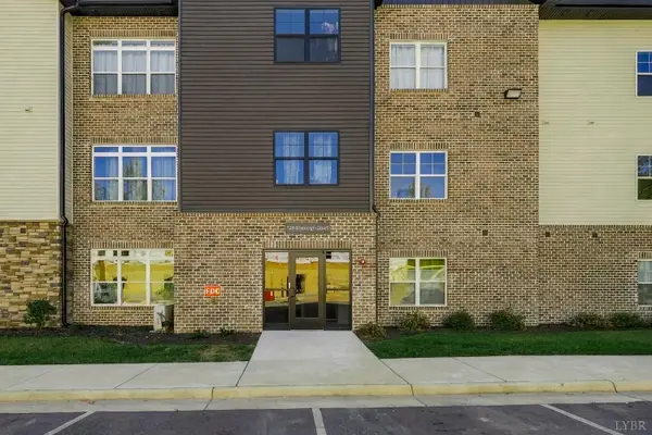 128 Brenleigh Court #207, Lynchburg, VA 24501