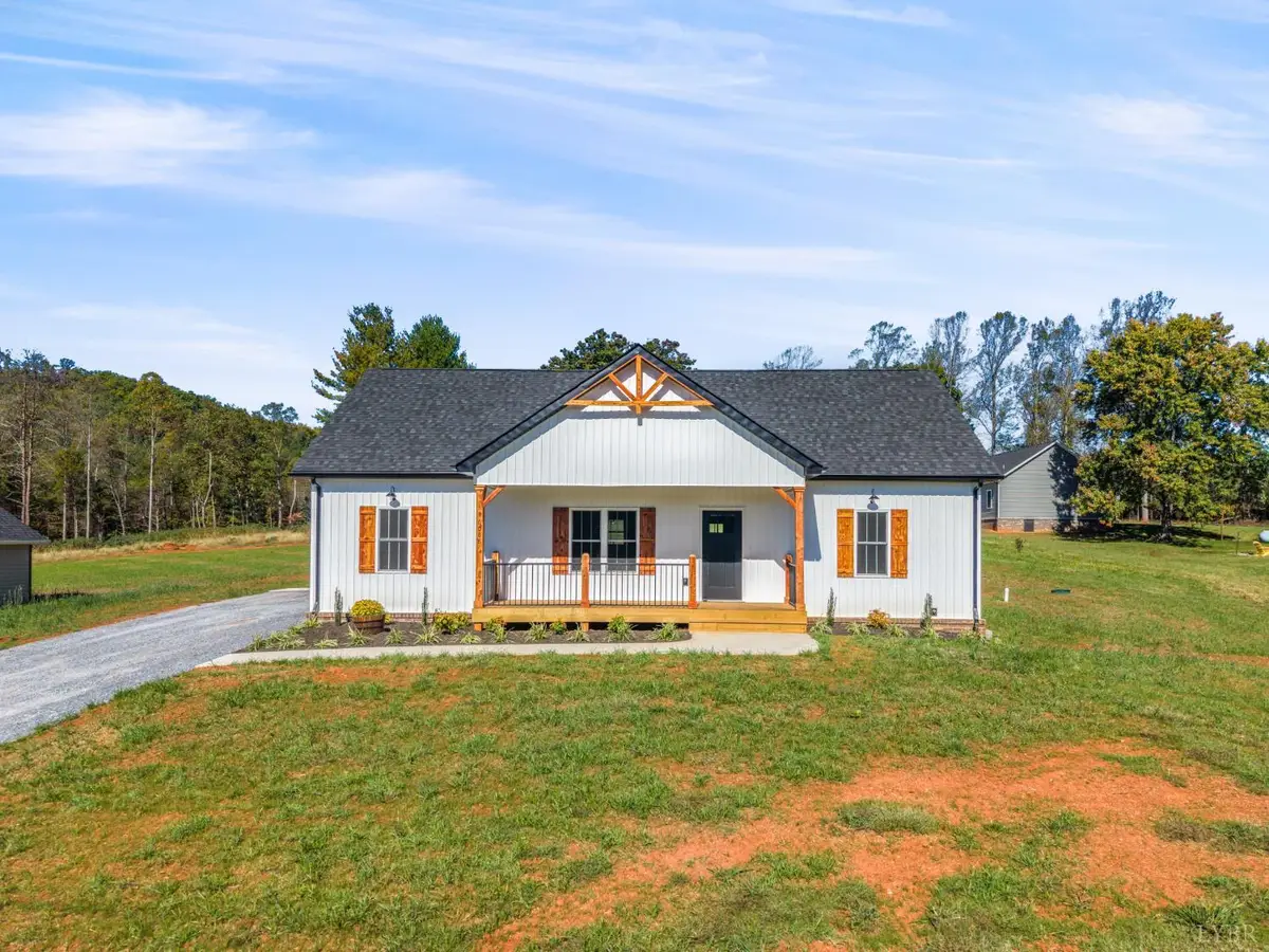 6088 SE Village Hwy, Lynchburg, VA 24504 - #1