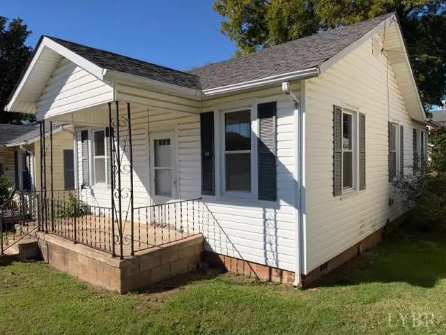 114 Lee Street, Appomattox, VA 24522 - #2