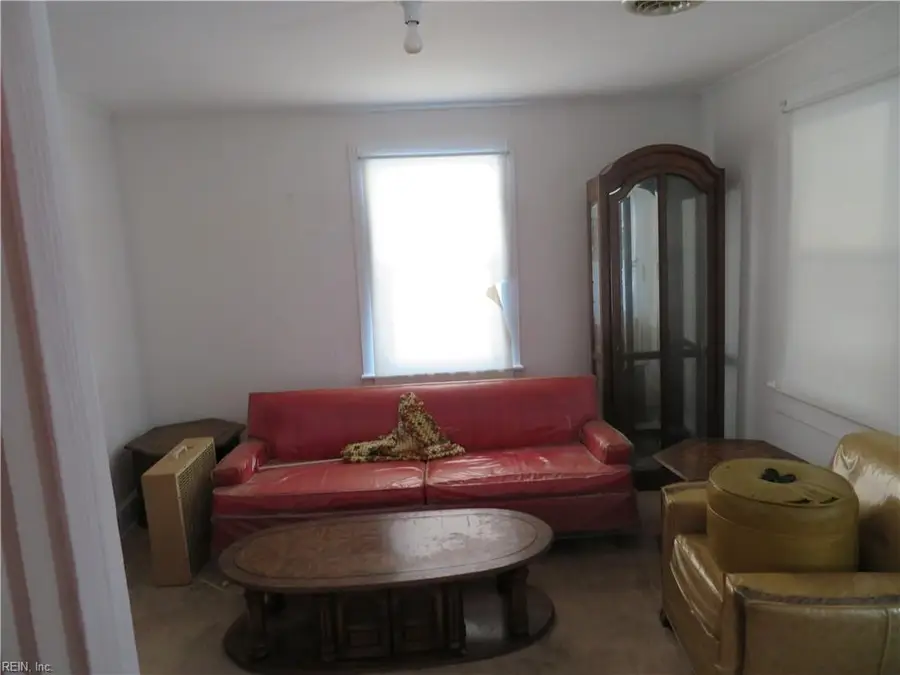 1041 Bells Mill Road, Chesapeake, VA 23322 - Image #2