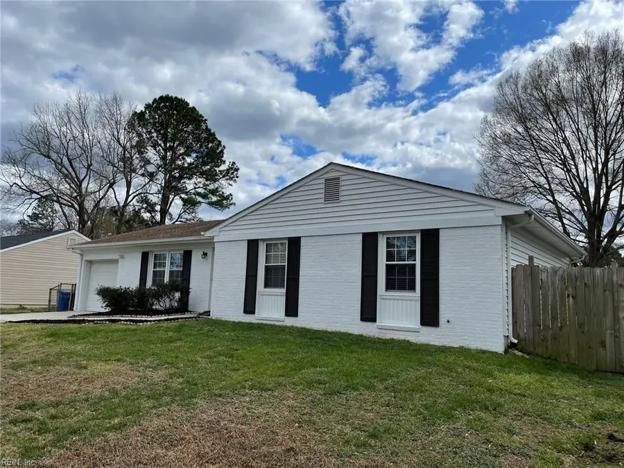 3404 Newport Drive, Chesapeake, VA 23321 - Image #2