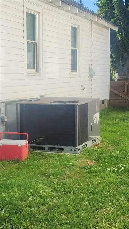 430 Newport News Avenue, Hampton, VA 23669 - Image #2