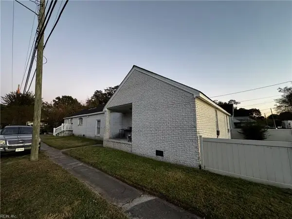 1001 Decatur Street, Chesapeake, VA 23324