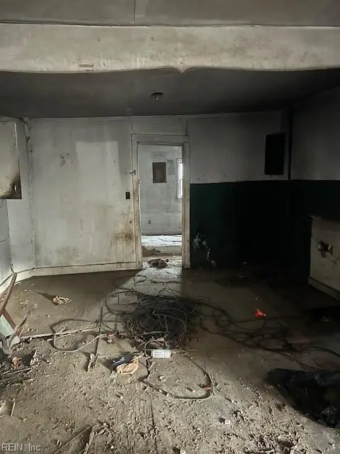 22290 Thomaston Road, Newsoms, VA 23874 - Image #3