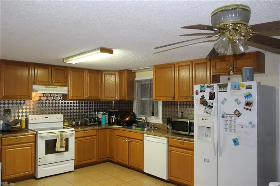 6717 Greenfield Lane, Gloucester, VA 23061 - Image #3