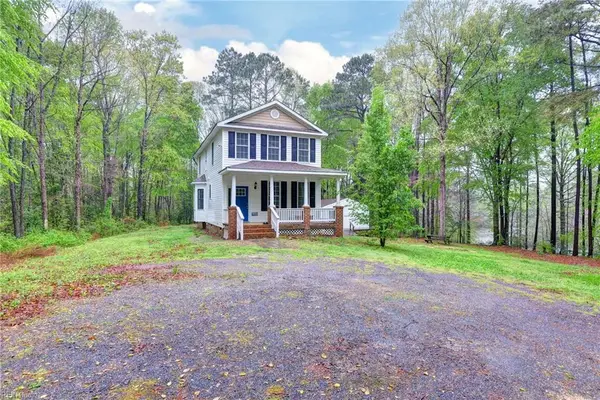 12786 Colonial Trail W, Surry, VA 23883