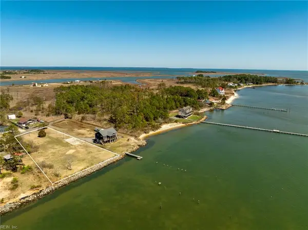 1754 Jenkins Neck Road, Hayes, VA 23072