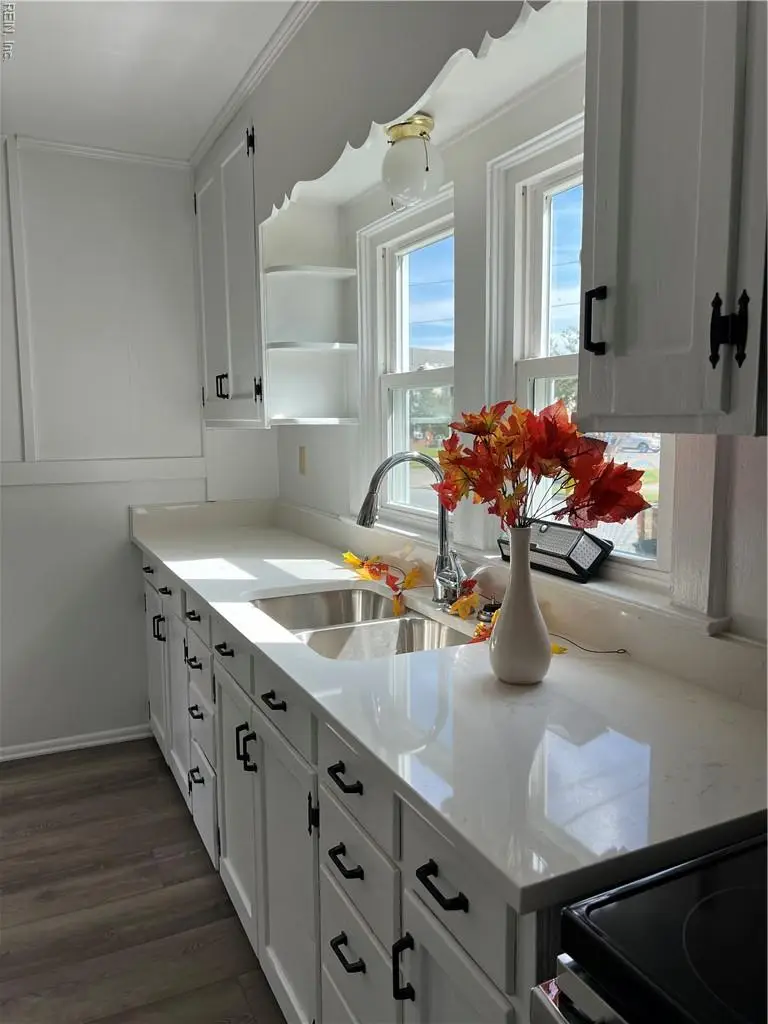 101 Dahlgren Avenue, Portsmouth, VA 23702 - Image #2