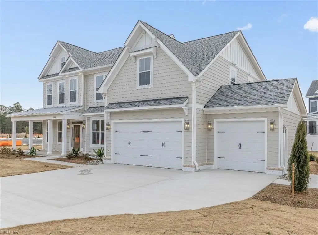 704 Washington Drive, Chesapeake, VA 23322 - Image #1