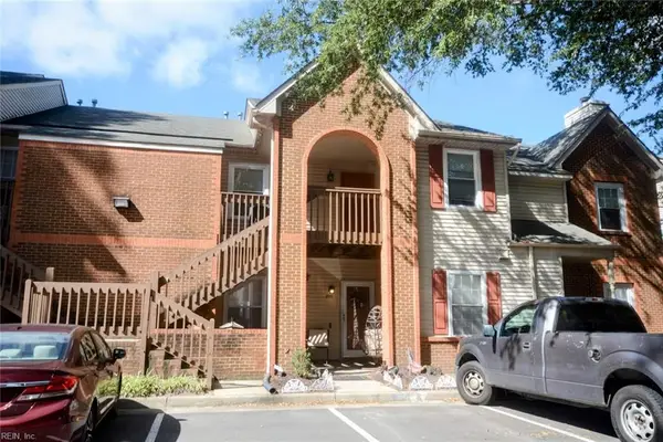 813 Gaslight Lane #813, Virginia Beach, VA 23462