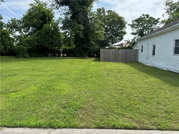 7 Howard Street, Hampton, VA 23663