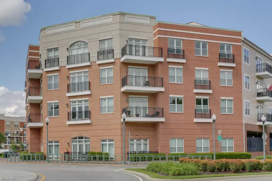 670 Town Center Drive #418, Newport News, VA 23606 - Image #2