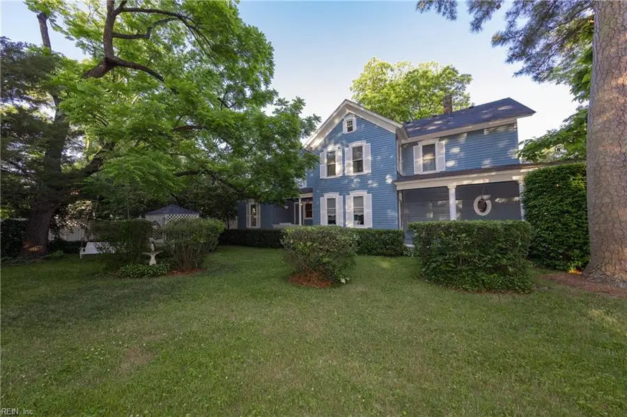 1330 Laurel Crescent, Norfolk, VA 23505 - Image #3
