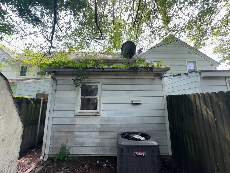 23 Emmons Place, Portsmouth, VA 23702 - Image #2