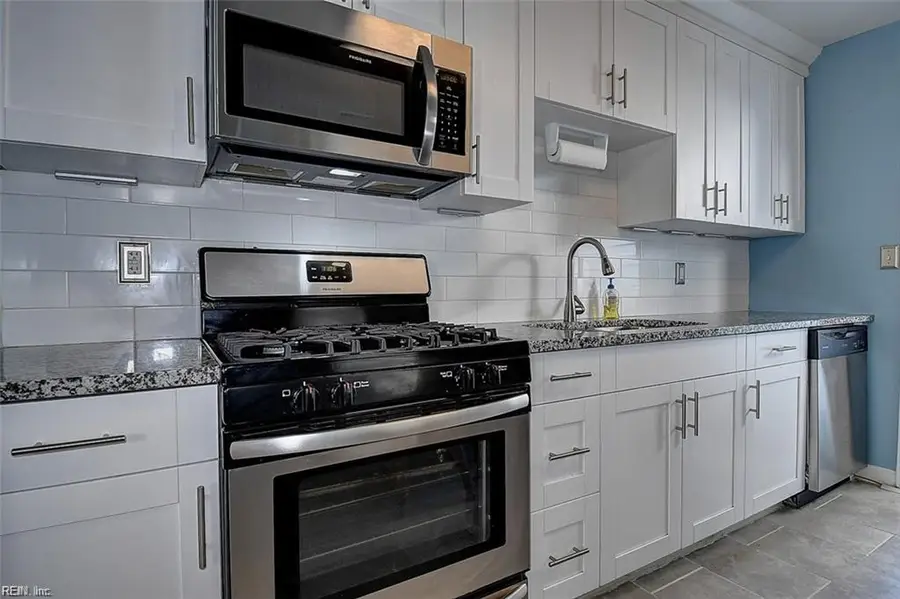 2404 Livesay Road, Chesapeake, VA 23323 - Image #2