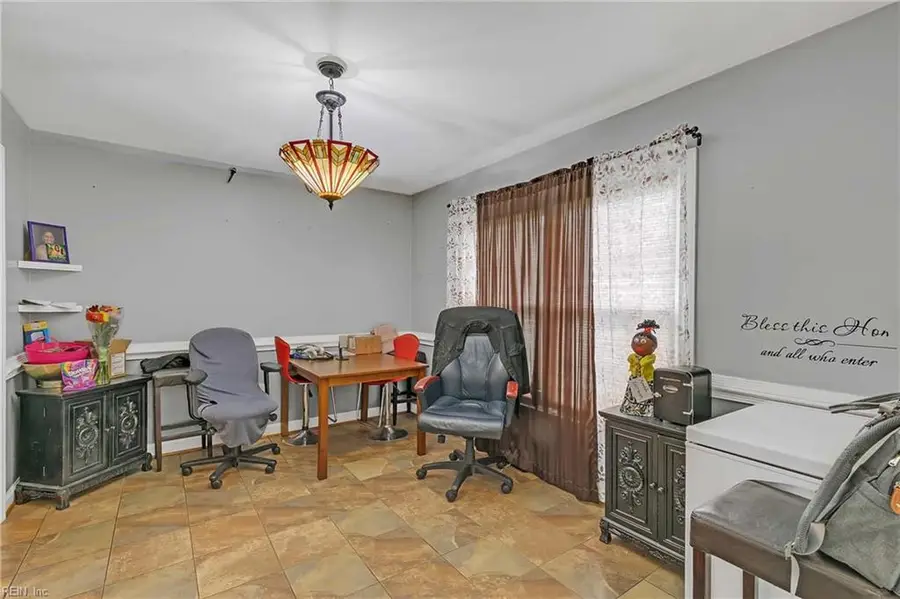 149 Towne Square Drive, Newport News, VA 23607 - Image #3