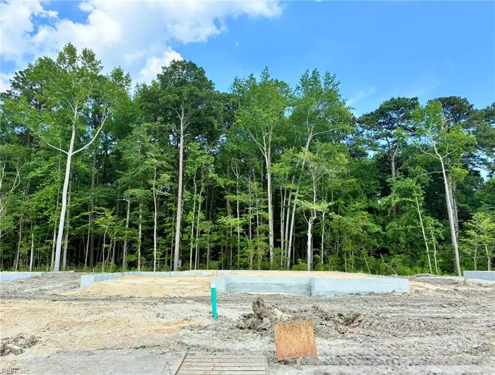 613 Crestfield Drive, Chesapeake, VA 23320 - Image #1