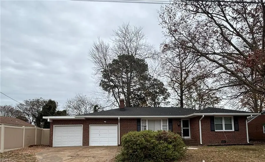 122 Kendall Drive, Newport News, VA 23601 - Image #2
