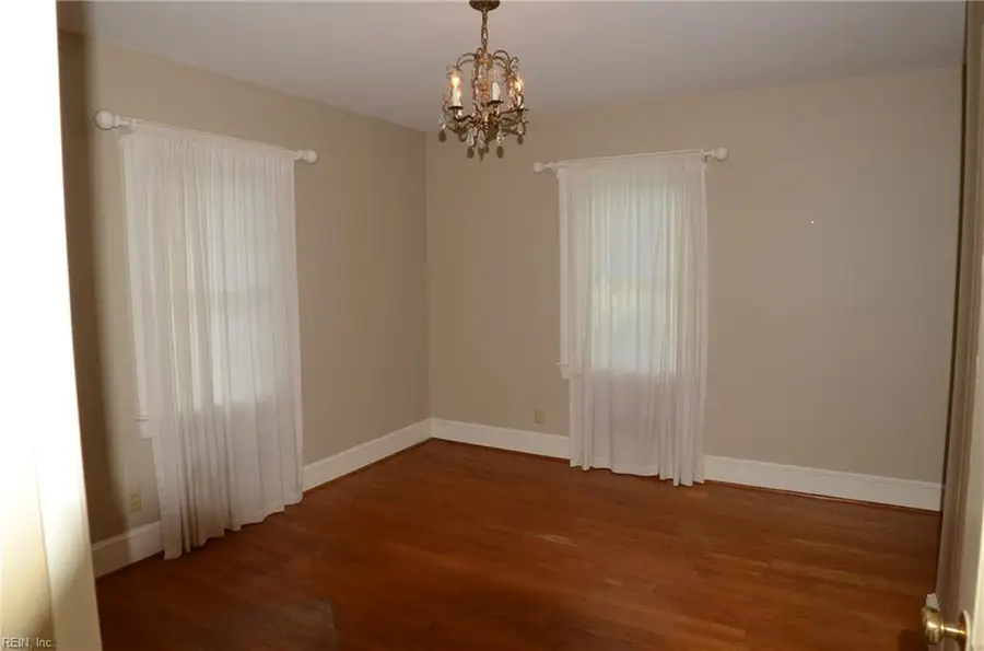 100 Sunset Drive, Franklin, VA 23851 - Image #3