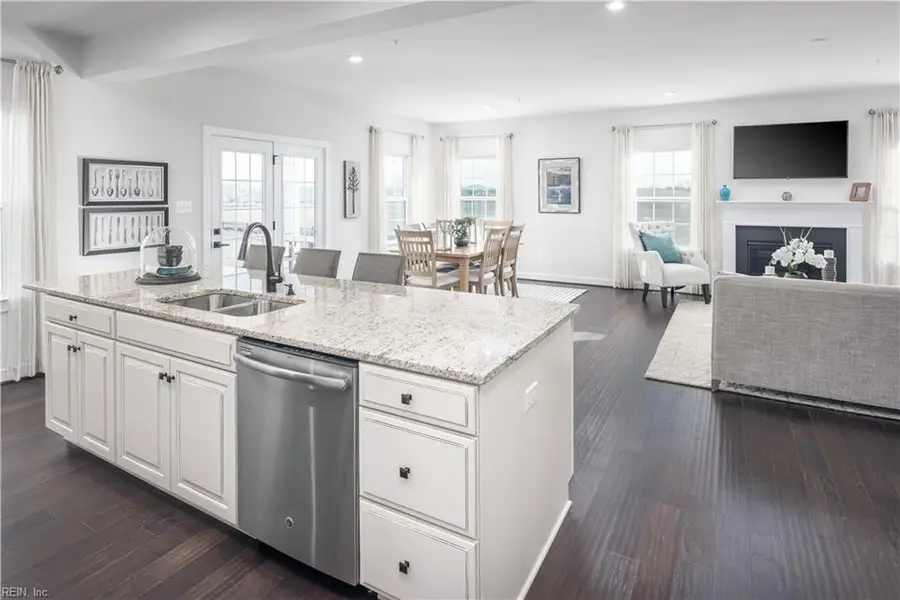 1513 Charlie Street, Chesapeake, VA 23322 - Image #2