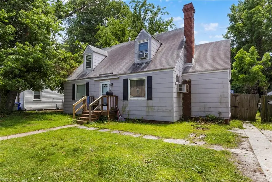 319 Ashlawn Drive, Norfolk, VA 23505 - Image #2