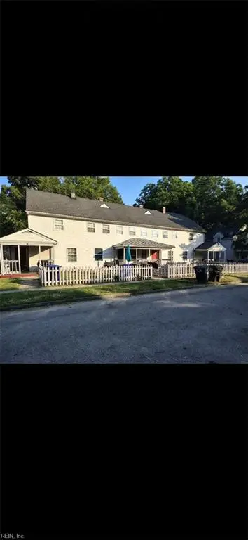 11 Emmons Place, Portsmouth, VA 23702