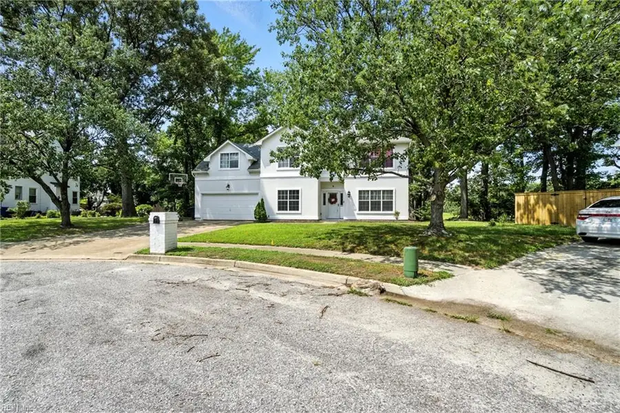 8 Compass Court, Portsmouth, VA 23703 - Image #2